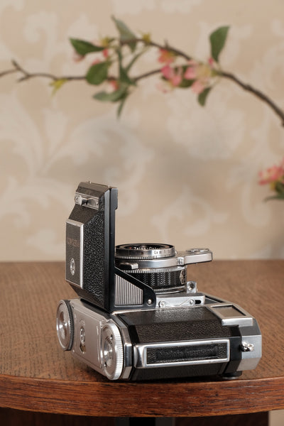 Near Mint! 1952 Zeiss Ikon Contessa 533/24 with case, CLA'd, Freshly serviced!