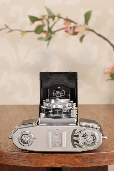 Near Mint! 1952 Zeiss Ikon Contessa 533/24 with case, CLA'd, Freshly serviced!