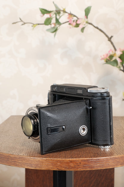Superb! 1936 Voigtlander 6x9 Bessa Rangefinder with Skopar lens, Freshly Serviced, CLA'd.
