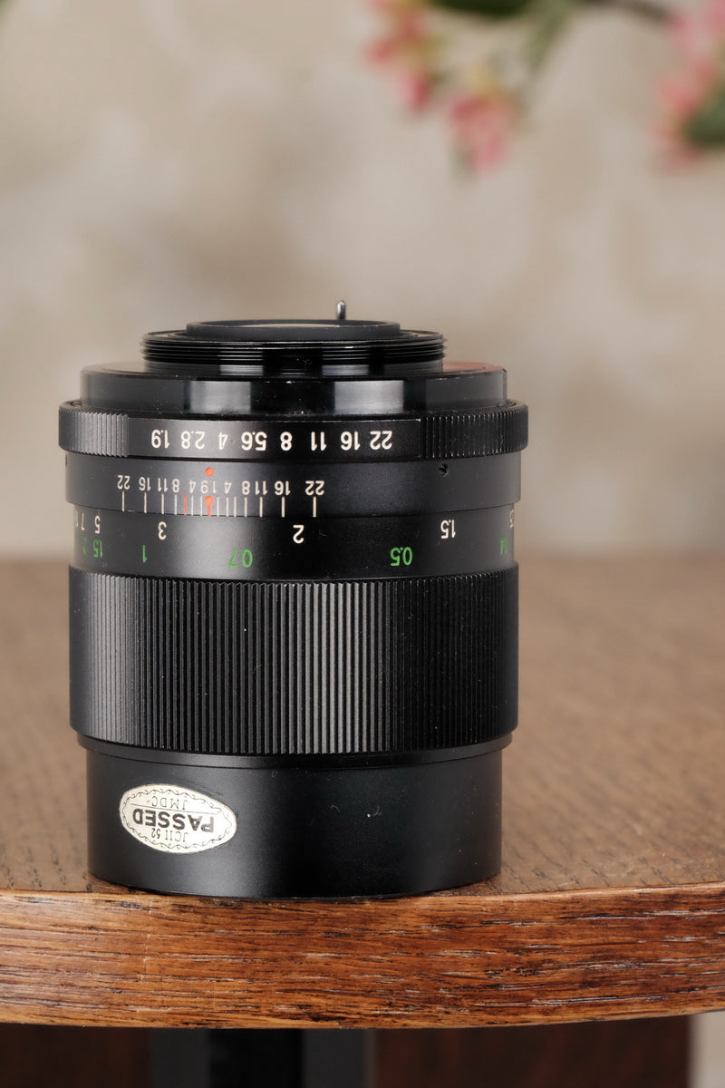 Superb, Fast,Vivitar f1.9/35mm M42 mount lens - Vivitar- Petrakla Classic Cameras