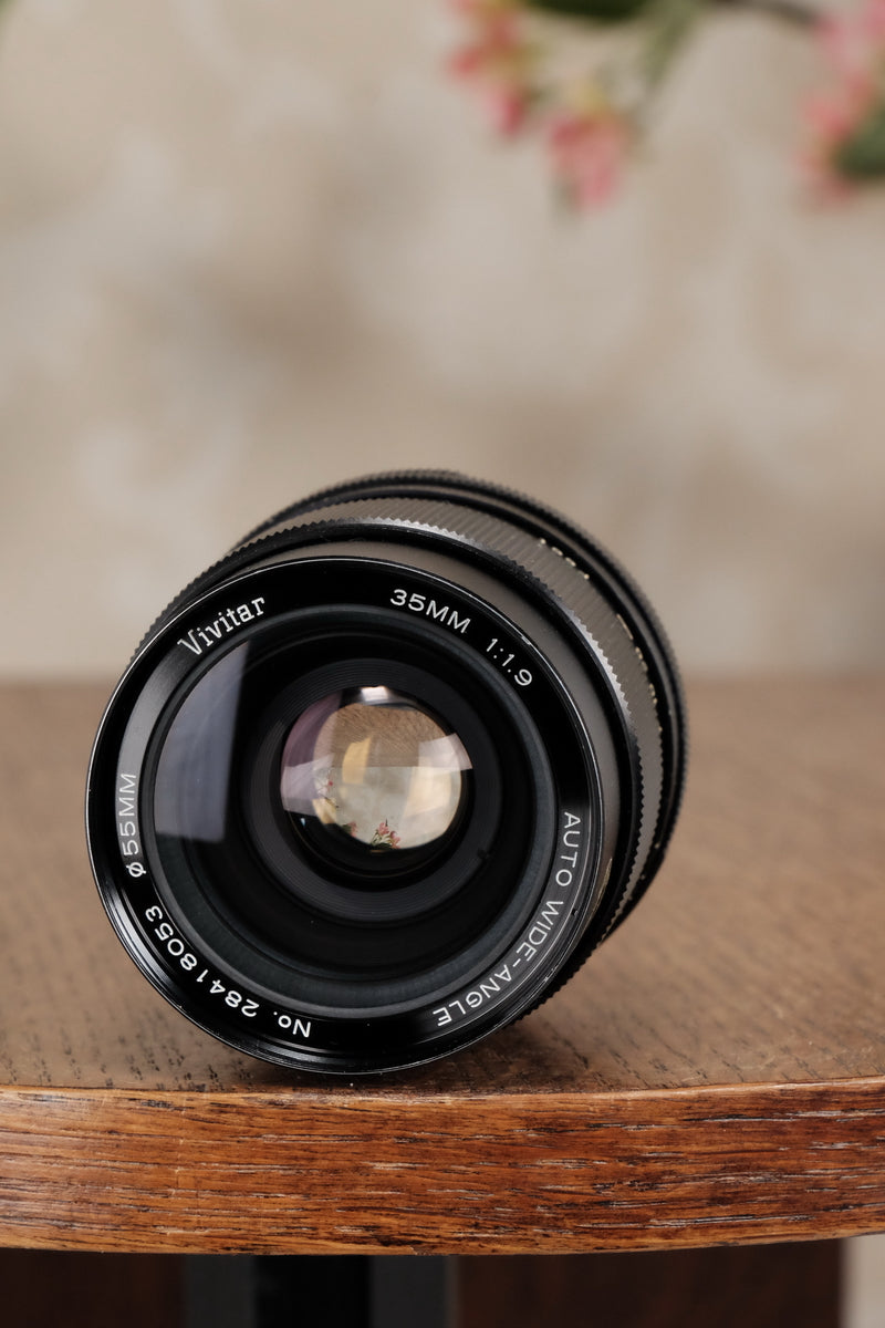 Superb, Fast,Vivitar f1.9/35mm M42 mount lens - Vivitar- Petrakla Classic Cameras