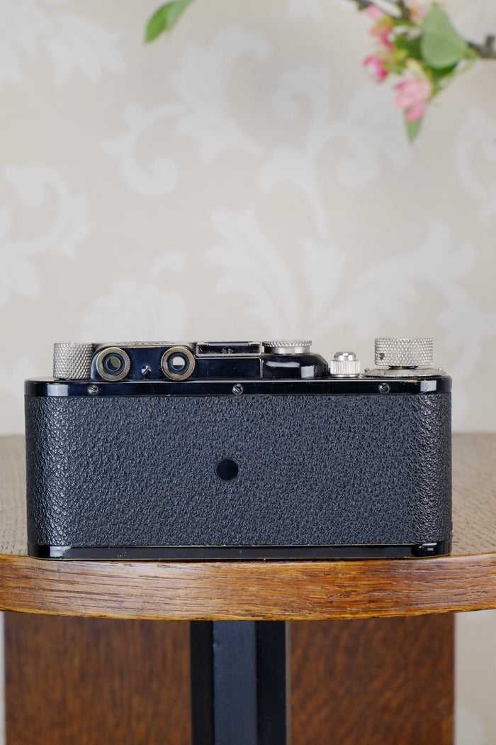 SUPERB! 1932 BLACK LEITZ LEICA II with Nickel Elmar lens. CLA’d, FRESHLY SERVICED! - Leitz- Petrakla Classic Cameras