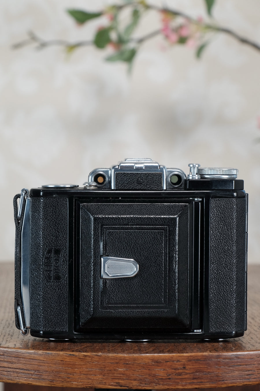 Superb 1937 ZEISS-IKON SUPER IKONTA A, 6x4.5, Tessar lens, CLA'd, Freshly Serviced!