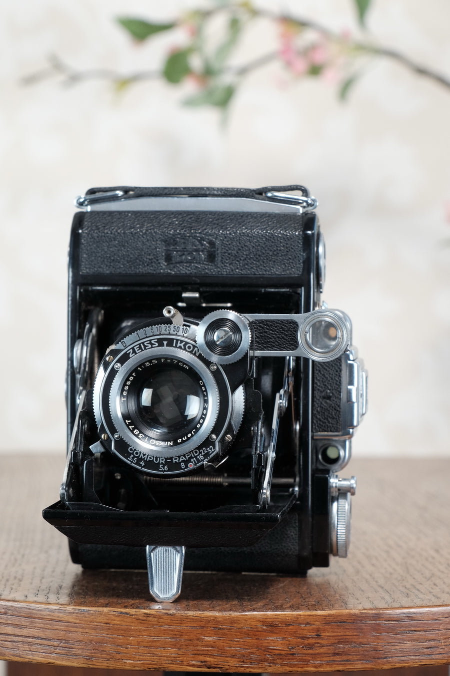Superb 1937 ZEISS-IKON SUPER IKONTA A, 6x4.5, Tessar lens, CLA'd, Freshly Serviced!