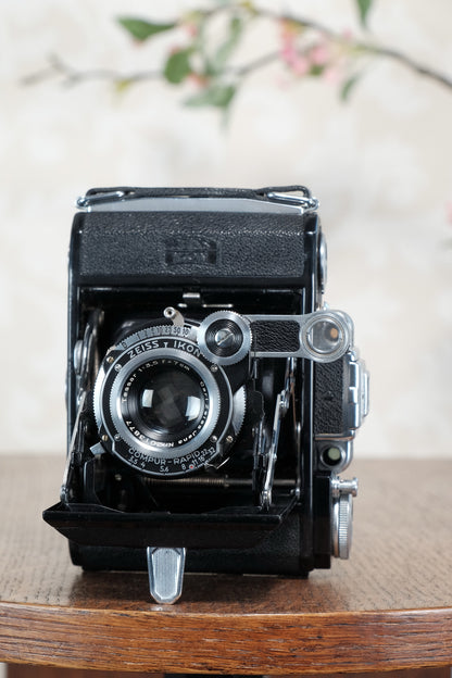 Superb 1937 ZEISS-IKON SUPER IKONTA A, 6x4.5, Tessar lens, CLA'd, Freshly Serviced!