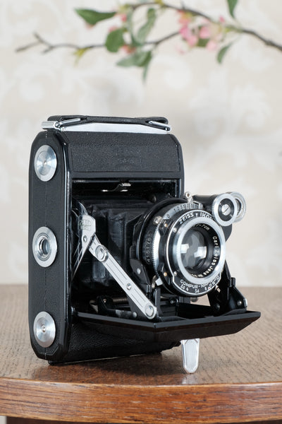 Superb 1937 ZEISS-IKON SUPER IKONTA A, 6x4.5, Tessar lens, CLA'd, Freshly Serviced!