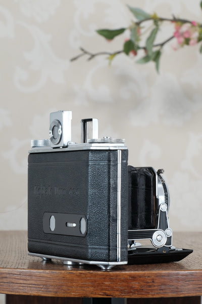 Superb! 1939 Nagel-Kodak 6x4.5 Duo camera, CLA'd, Freshly Serviced!