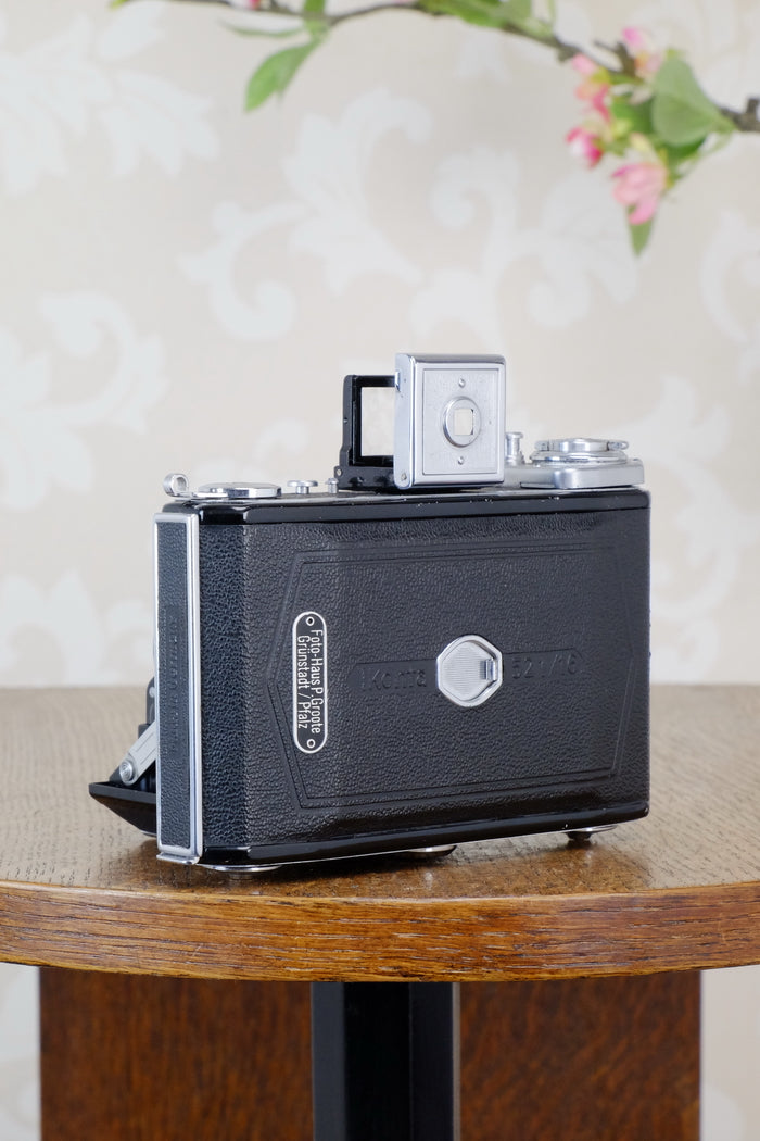 Near Mint! 1953 Zeiss Ikon Ikonta, CLA'd, Freshly Serviced! - Zeiss-Ikon- Petrakla Classic Cameras