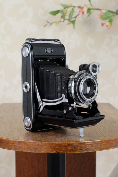 SUPERB! 1938 6x9 Super Ikonta with Tessar Lens, FRESHLY SERVICED! - Zeiss-Ikon- Petrakla Classic Cameras