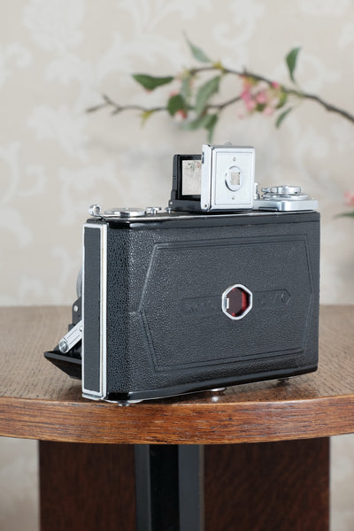 Near Mint! 1937 Zeiss Ikon Ikonta, CLA'd, Freshly Serviced!