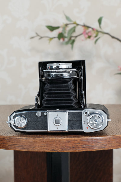 Near Mint! 1937 Zeiss Ikon Ikonta, CLA'd, Freshly Serviced!