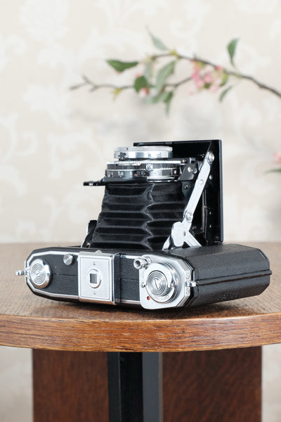 Near Mint! 1937 Zeiss Ikon Ikonta, CLA'd, Freshly Serviced!