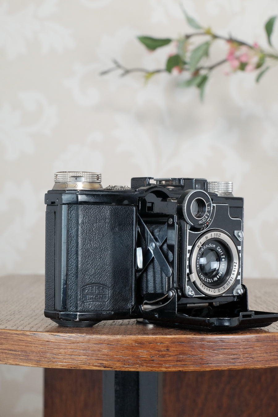 Superb! 1934 Zeiss-Ikon Super Nettel (236/24) , CLA'd, Freshly Serviced!