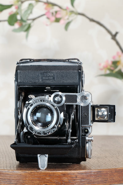 Excellent 1937 ZEISS-IKON SUPER IKONTA A, 6x4.5, Tessar lens CLA'd, Freshly Serviced!