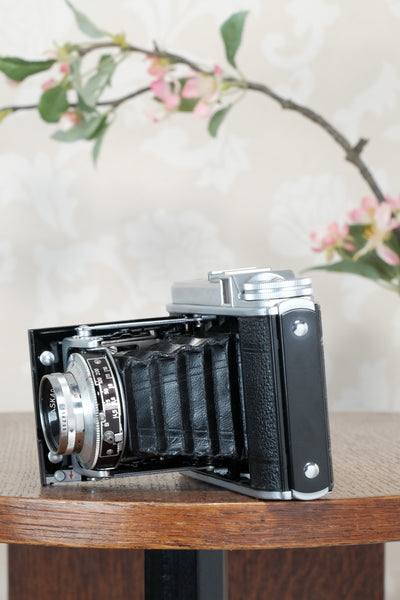 Near mint! 1951 6x6 Voigtlander Perkeo II, CLA’d, Freshly Serviced!