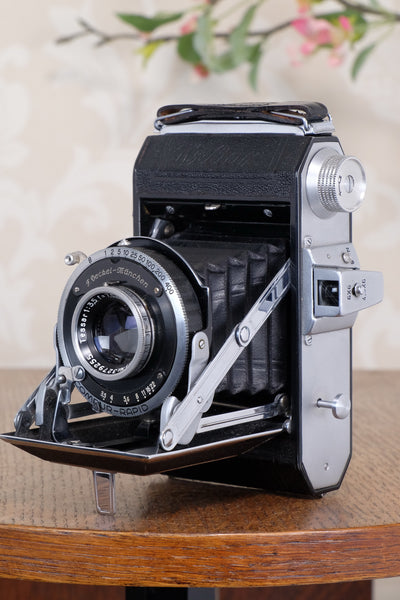 Near Mint! Welta Weltax 6x6, 6x4.5 camera with “T” Coated Carl Zeiss Tessar lens, CLAd, Freshly Serviced!