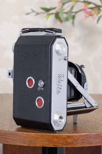 Near Mint! Welta Weltax 6x6, 6x4.5 camera with “T” Coated Carl Zeiss Tessar lens, CLAd, Freshly Serviced!