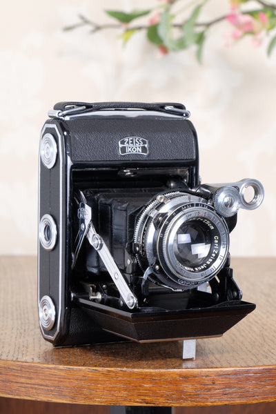 Mint! 1938 ZEISS-IKON SUPER IKONTA A, 6x4.5, Tessar lens, CLA'd, Freshly Serviced!