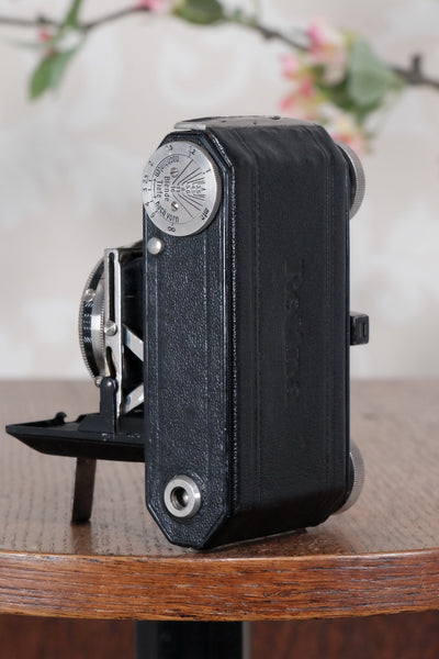 THE ORIGINAL FIRST VERSION, 1934 Black Kodak Retina, model 117, CLA'd, Freshly Serviced! - Kodak- Petrakla Classic Cameras