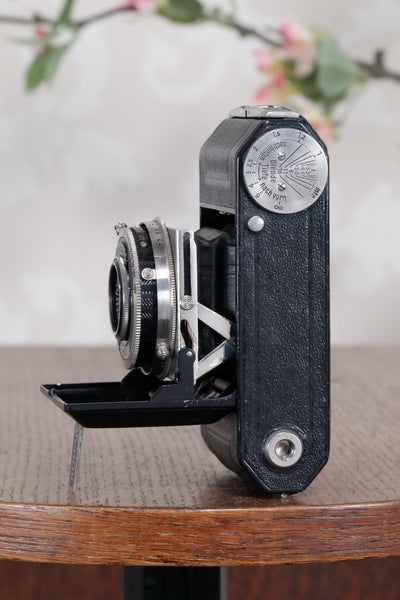 THE ORIGINAL FIRST VERSION, 1934 Black Kodak Retina, model 117, CLA'd, Freshly Serviced! - Kodak- Petrakla Classic Cameras