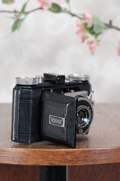 THE ORIGINAL FIRST VERSION, 1934 Black Kodak Retina, model 117, CLA'd, Freshly Serviced! - Kodak- Petrakla Classic Cameras