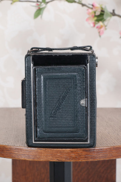 1934 Green Voigtlander Bergheil Camera with Heliar lens and roll film back! Freshly serviced, CLA'd! - Voigtlander- Petrakla Classic Cameras