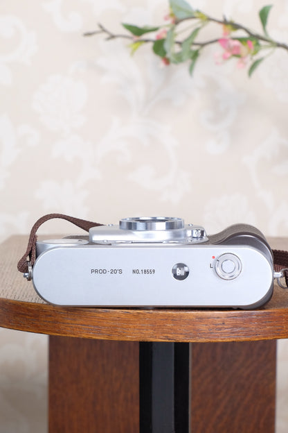 MINT! Minolta 35mm Prod 20’s Cult Camera
