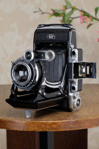1937 6x9 Super Ikonta with Tessar Lens, CLA'd, Freshly Serviced! - Zeiss-Ikon- Petrakla Classic Cameras