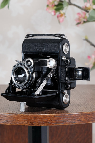 1936 ZEISS-IKON SUPER IKONTA A, 6x4.5, Tessar lens, CLA’d, Freshly Serviced! - Zeiss-Ikon- Petrakla Classic Cameras
