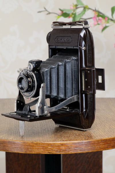 SUPERB! circa 1935 Zeiss-Ikon Simplex, Brown 6x9 Bakelite Art Deco Camera, CLA‘d - Zeiss-Ikon- Petrakla Classic Cameras