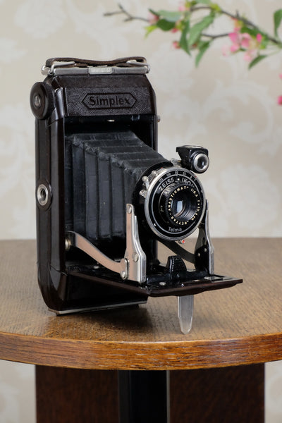 SUPERB! circa 1935 Zeiss-Ikon Simplex, Brown 6x9 Bakelite Art Deco Camera, CLA‘d - Zeiss-Ikon- Petrakla Classic Cameras