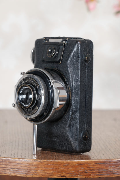 1930 Zeiss-Ikon Kolibri Camera, CLA'd,  Freshly Serviced! - Zeiss-Ikon- Petrakla Classic Cameras