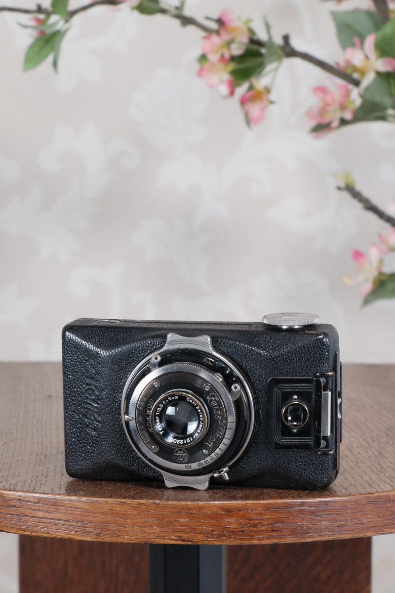 1930 Zeiss-Ikon Kolibri Camera, CLA'd,  Freshly Serviced! - Zeiss-Ikon- Petrakla Classic Cameras