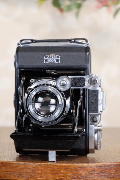 Superb! 1937 ZEISS-IKON SUPER IKONTA A, 6x4.5, Tessar lens, CLA’d, Freshly Serviced!