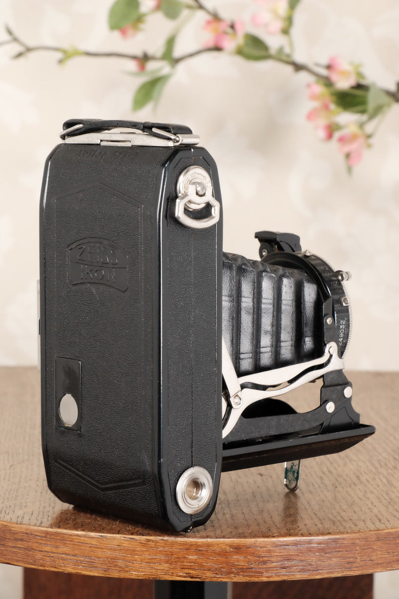 Superb 1936 Zeiss-Ikon 6x9 Folding Camera with Tessar lens, CLA'd, Freshly Serviced! - Zeiss-Ikon- Petrakla Classic Cameras