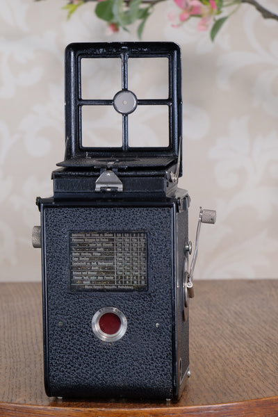 Superb! 1932 Rare early Old Standard Rolleiflex, Freshly Serviced, CLA’d
