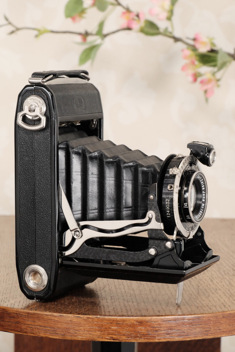 Superb 1936 Zeiss-Ikon 6x9 Folding Camera with Tessar lens, CLA'd, Freshly Serviced! - Zeiss-Ikon- Petrakla Classic Cameras