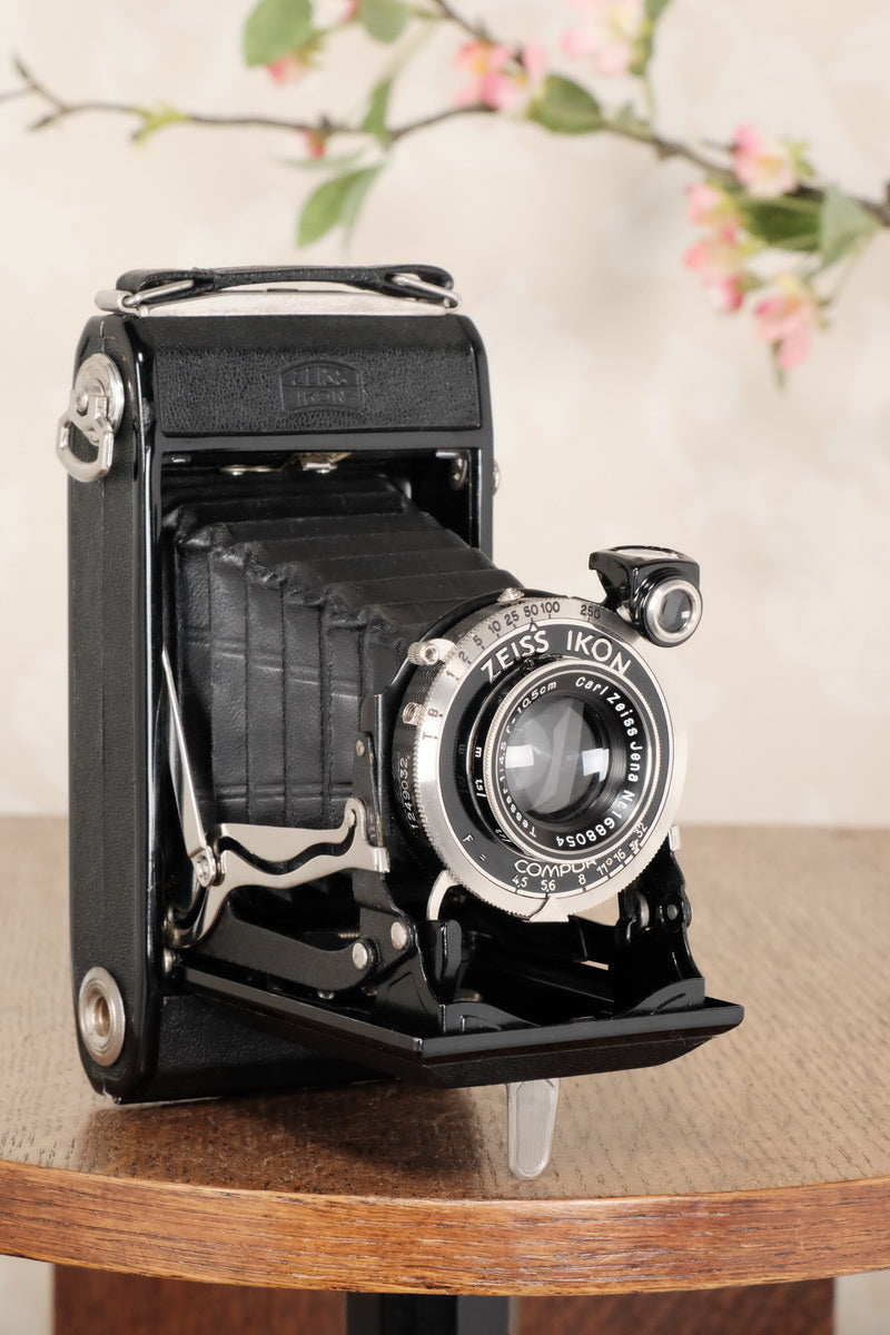 Superb 1936 Zeiss-Ikon 6x9 Folding Camera with Tessar lens, CLA'd, Freshly Serviced! - Zeiss-Ikon- Petrakla Classic Cameras