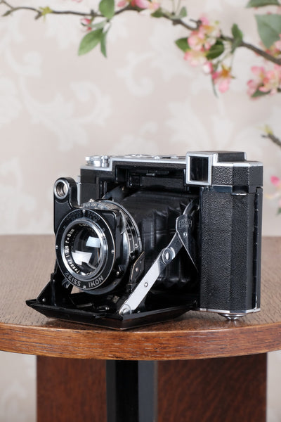 Superb! 1938 Zeiss Ikon Super Ikonta 6x6, Tessar lens, CLA'd, Freshly Serviced! - Zeiss-Ikon- Petrakla Classic Cameras