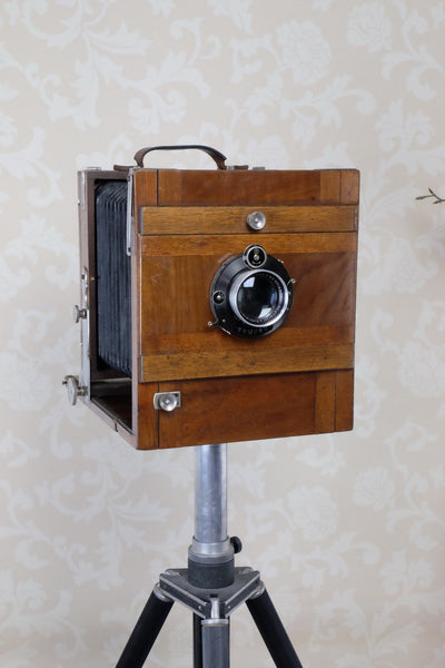 Excellent! 1900 Large Format 5x7 camera with 180mm HELIAR lens! CLA'd, Freshly Serviced - Voigtlander- Petrakla Classic Cameras