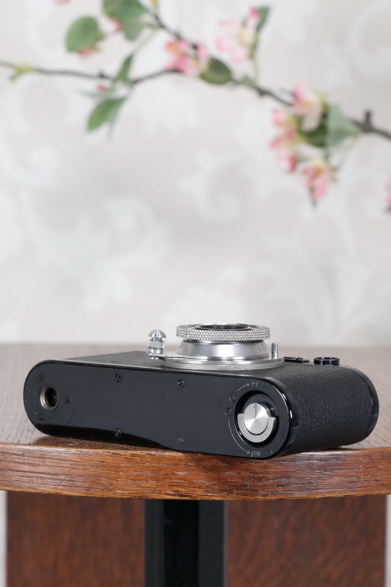 SUPERB! 1935 BLACK LEITZ LEICA II with Nickel lens and an original case, Freshly Serviced CLA'd! - Leitz- Petrakla Classic Cameras