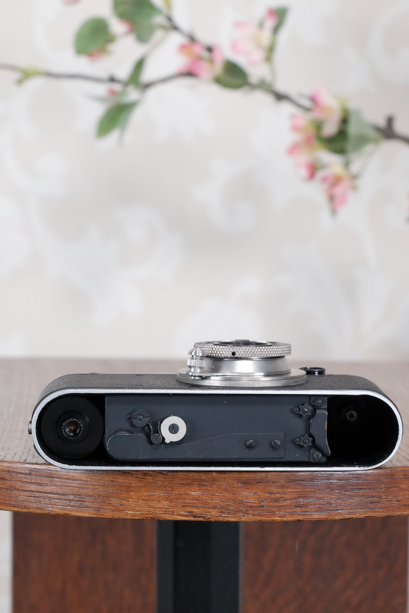 SUPERB! 1935 BLACK LEITZ LEICA II with Nickel lens and an original case, Freshly Serviced CLA'd! - Leitz- Petrakla Classic Cameras