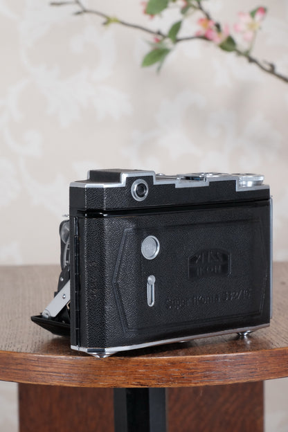 Superb! 1938 Zeiss Ikon Super Ikonta 6x6, Tessar lens, CLA'd, Freshly Serviced! - Zeiss-Ikon- Petrakla Classic Cameras