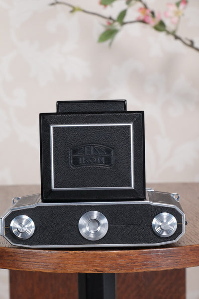 Superb! 1938 Zeiss Ikon Super Ikonta 6x6, Tessar lens, CLA'd, Freshly Serviced! - Zeiss-Ikon- Petrakla Classic Cameras