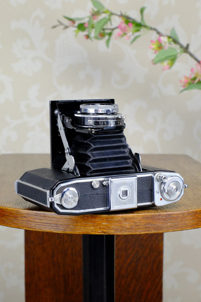 1938 Zeiss-Ikon Ikonta with Tessar lens & Compur Rapid shutter,  CLA'd, Freshly Serviced! - Zeiss-Ikon- Petrakla Classic Cameras