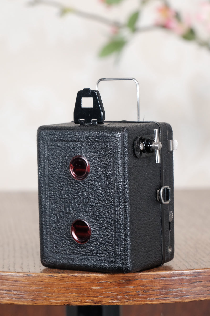 1930 Zeiss Ikon Baby Box Tengor with original box, Freshly Serviced, CLA'd! - Zeiss-Ikon- Petrakla Classic Cameras