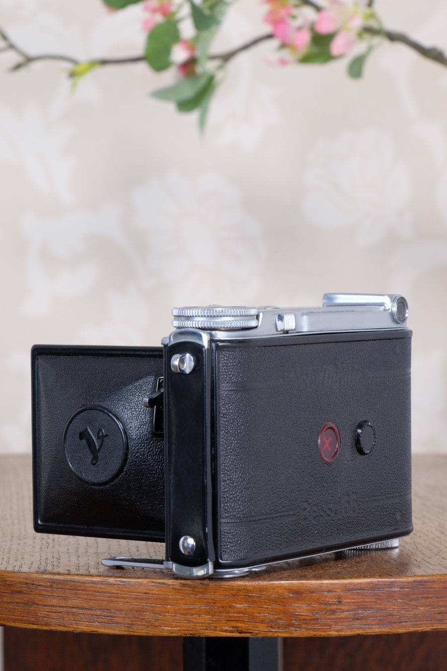Rare! 1939 Voigtlander “Klein Bessa” 66 with Heliar lens! CLA'd, Freshly Serviced!