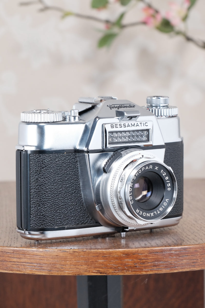 1959-1962 Voigtlander Bessamatic 35mm SLR Camera, with 3 lenses. - Voigtlander- Petrakla Classic Cameras