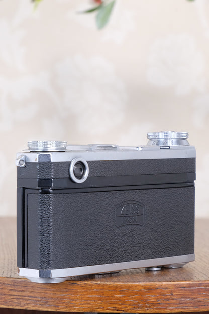 Superb! 1939 Zeiss Ikon Contax II Rangefinder Camera & Zeiss Sonnar lens, CLA'd, Freshly Serviced!