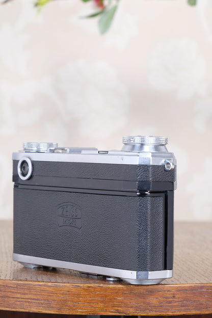 Superb! 1939 Zeiss Ikon Contax II Rangefinder Camera & Zeiss Sonnar lens, CLA'd, Freshly Serviced!